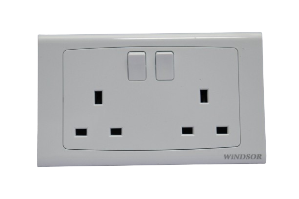 Windsor Royal Star White 13A 2 Gang Switched Socket - D46
