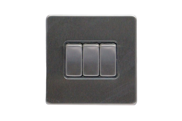 Windsor VIP Chrome 3 Gang 2Way Switch 1A - VC36Y