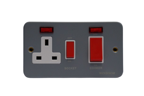 Windsor Metallic 45A 1 Gang Switch with 13A Switched Socket and Neon - M327
