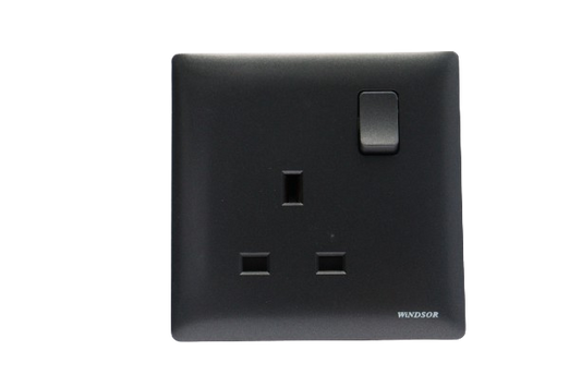 Windsor Innova Black 13A 1 Gang Switched Socket - 9145GB