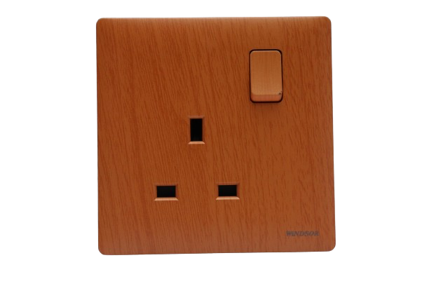 Windsor Innova Light Wooden 13A 1 Gang Switched Socket - 9145LW