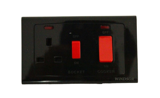 45A Double Pole Switch with 13A Switched Socket