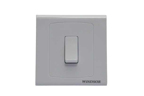 Windsor Royal Star White 1 Gang 2 Way Switch 1A - D32