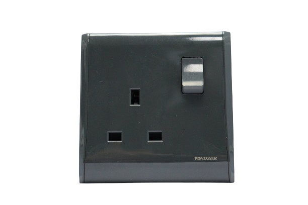 Windsor Pioneer Gun Metal 13A 1 Gang Switched Socket - P45DH