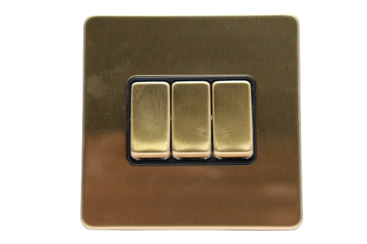 WIndsor VIP Gold 3 Gang 2 Way Switch 1A - VC36J